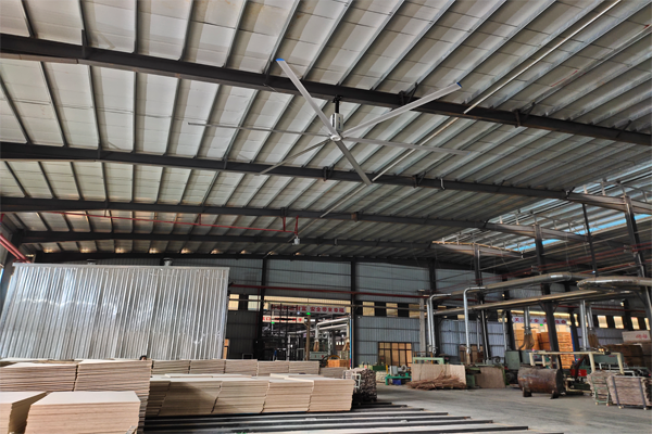 都說梅州工業(yè)大型吊扇廠家 瑞泰風(fēng)工業(yè)大型吊扇廠家 直銷價格優(yōu)