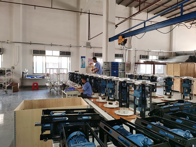 做大型廠房降溫工程用什么設(shè)備？瑞泰風(fēng)環(huán)?？照{(diào)低成本降溫